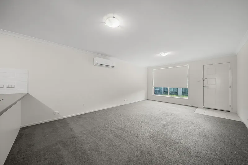 120 Burrumarra Avenue, Ngunnawal, photo 2