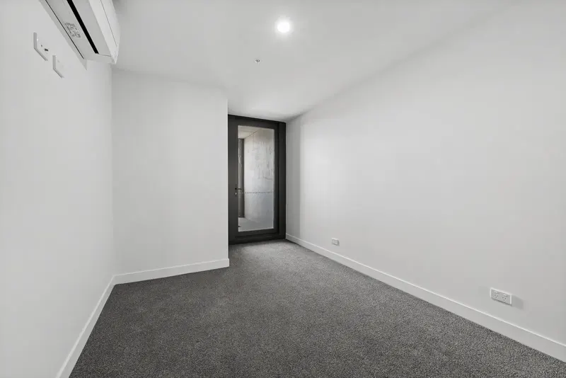 212/220 Melrose Drive, Phillip, photo 8