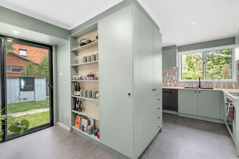 6 Madigan Street, Hackett, photo 10