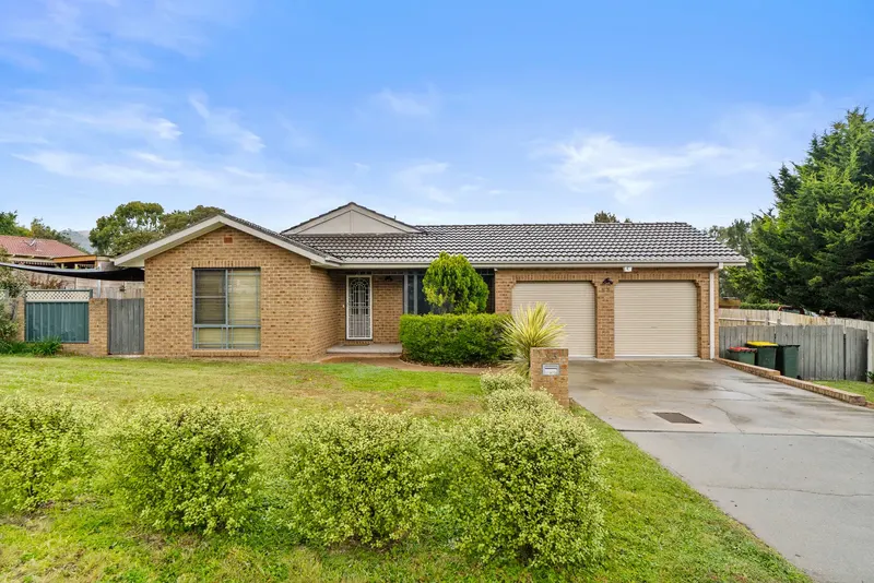 33 Dobell Circuit, Conder