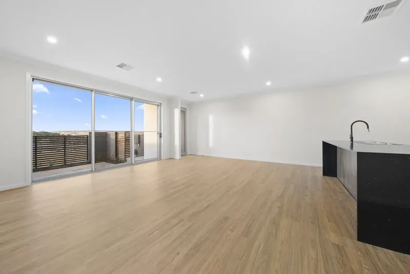 10 Ester Lane, Denman Prospect ACT 2611, photo 3