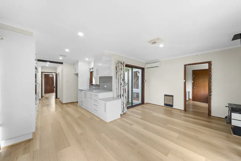 6 Jose Place, Garran, photo 9