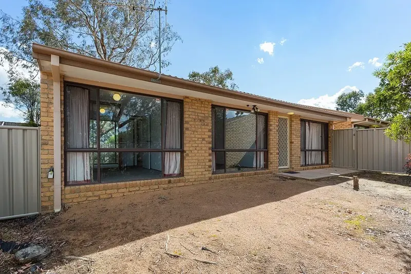8/2 Quayle Place, Florey