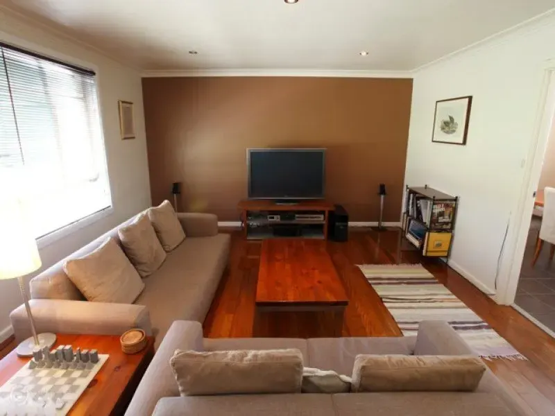 35 Kalgoorlie Crescent, Fisher, photo 10