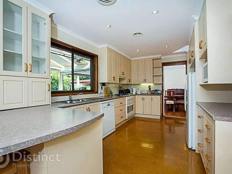 42 Challinor Crescent, Florey, photo 2
