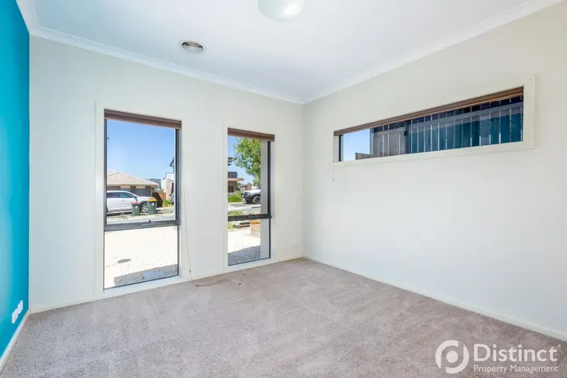 18 Hugh Gilchrist Street, Casey, photo 8