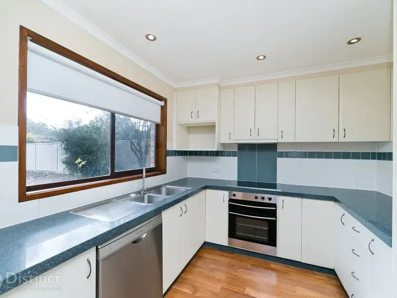 7 Barangaroo Street, Chisholm, photo 2