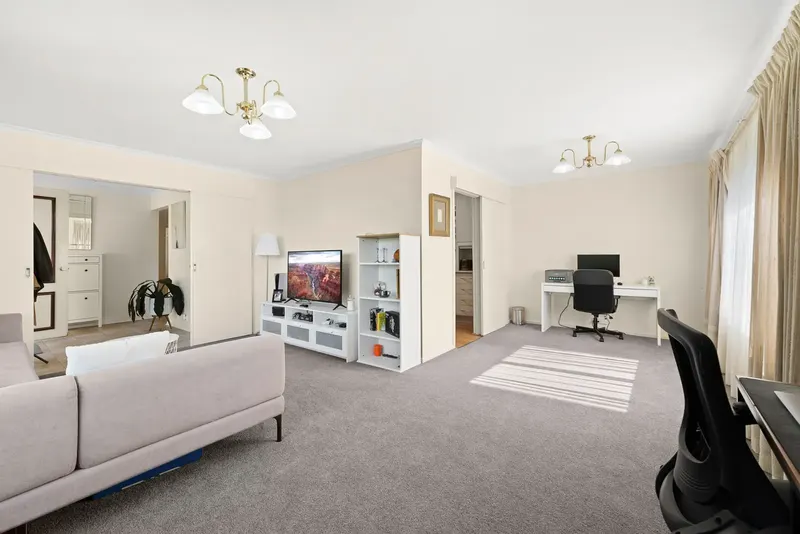 117 Copland Drive, Melba, photo 5