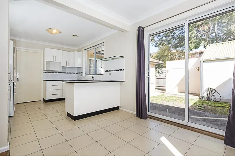 5 Atholbar Way, Karabar, photo 4