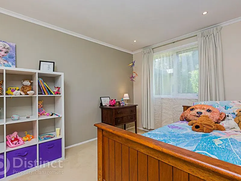 5 Magarey Place, Kambah, photo 8