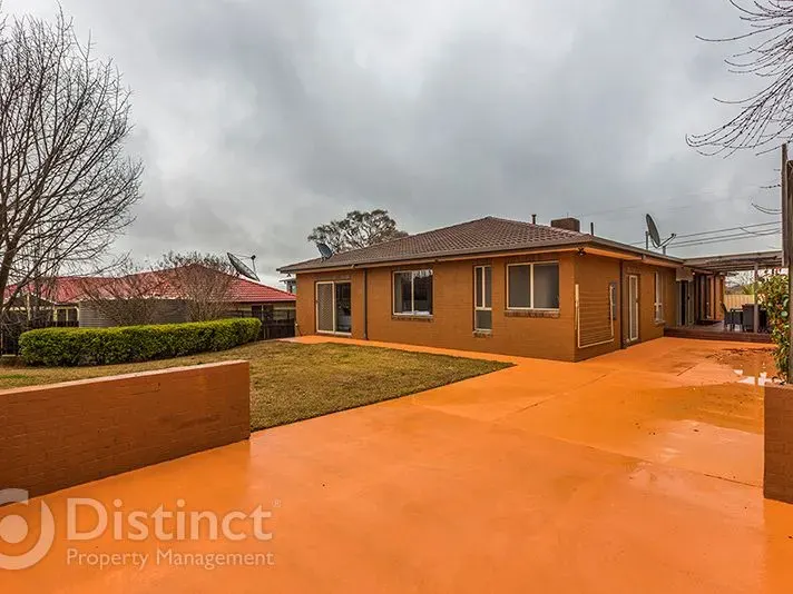 4 Menzel Crescent, Dunlop, photo 13