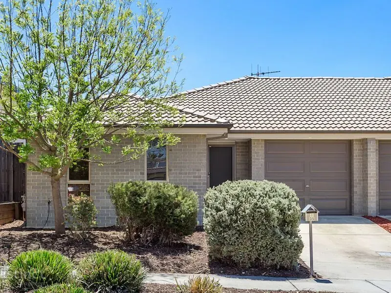 35 Constance Stone Street, Macgregor