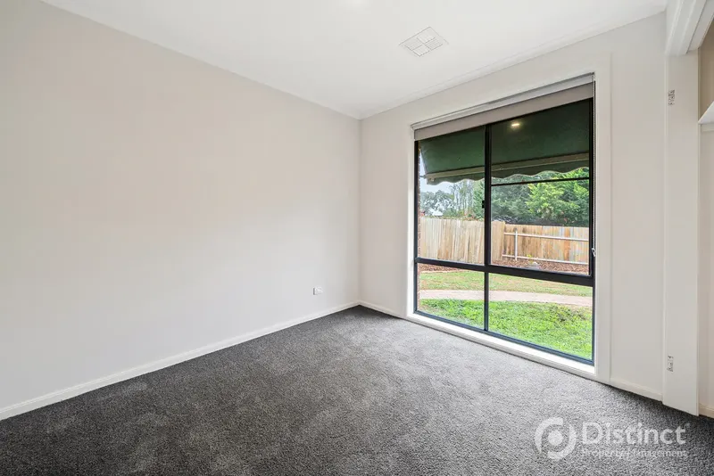33 Dobell Circuit, Conder, photo 5