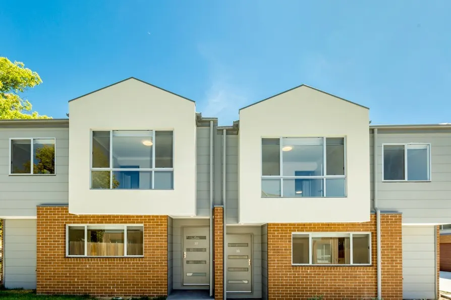 27/24 Railway Street, Oaks Estate, photo 1