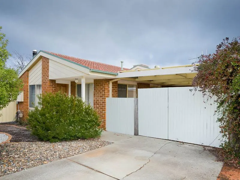31 Mundawari Circuit, Ngunnawal, photo 1