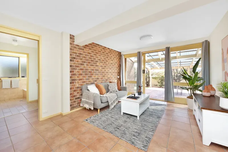 6 Sassafras Place, Isabella Plains, photo 8