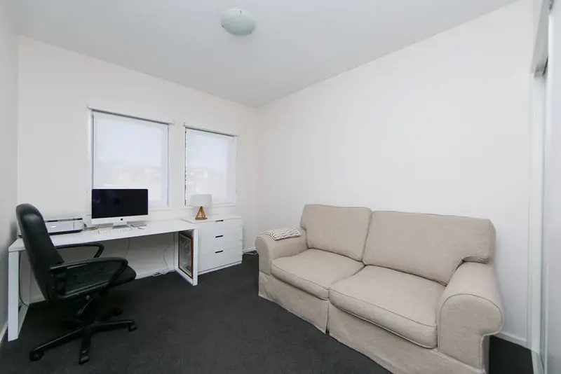 33/58 Max Jacobs Avenue, Wright, photo 2