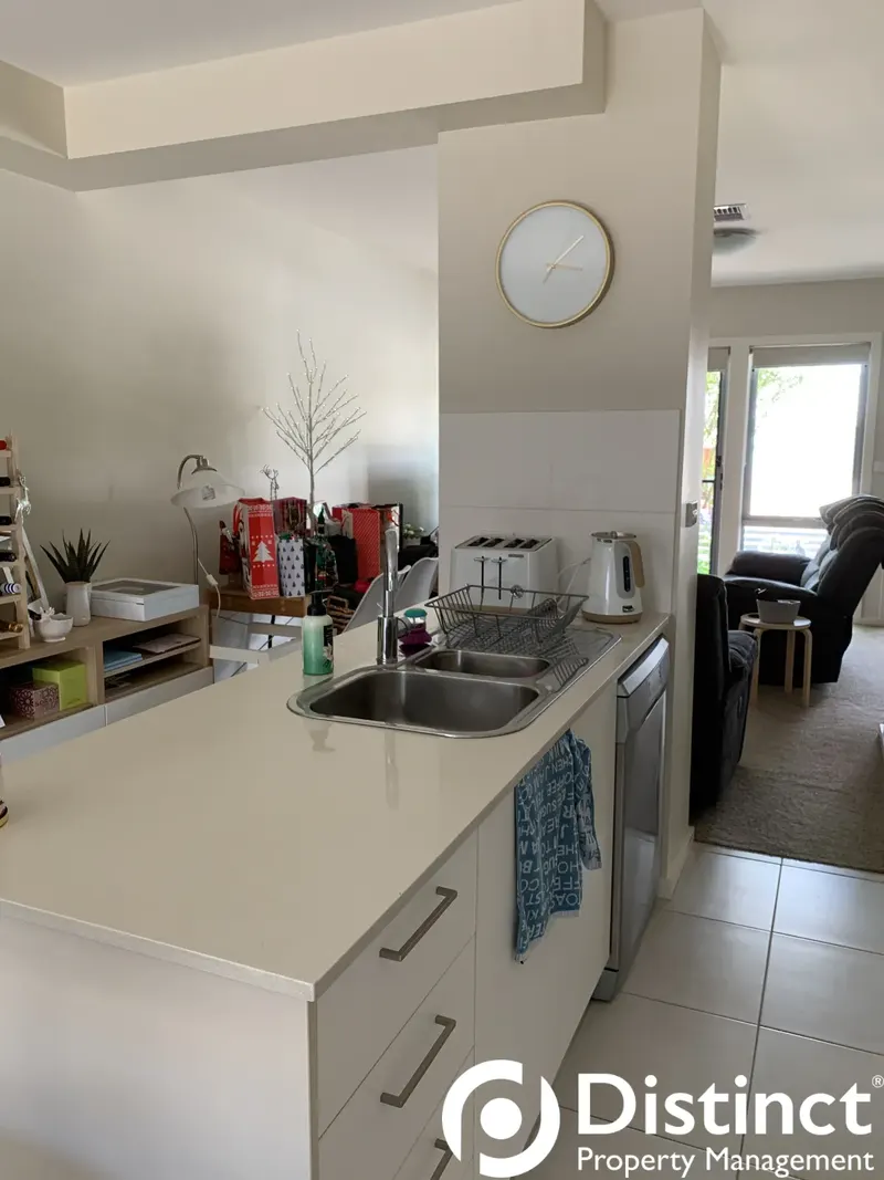 6a Junee Street, Crace, photo 2