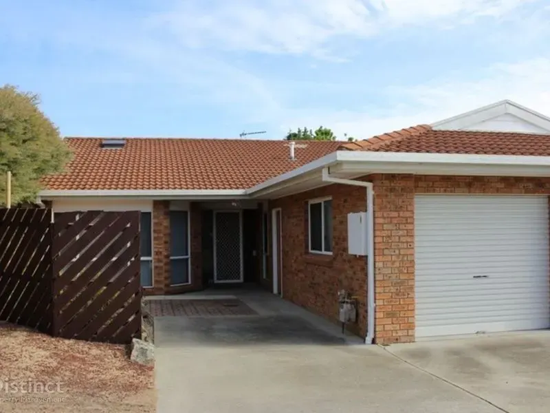 1/15 Moon Place, Gordon