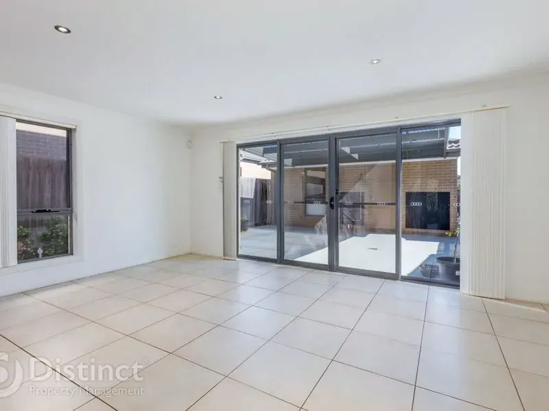 17 Moonlight Avenue, Harrison, photo 4