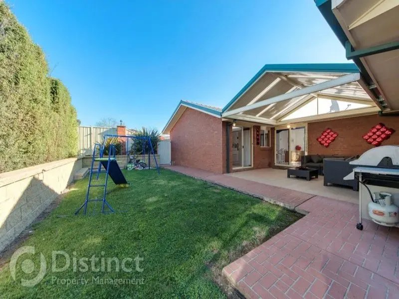 15 Smeaton Circuit, Banks, photo 15