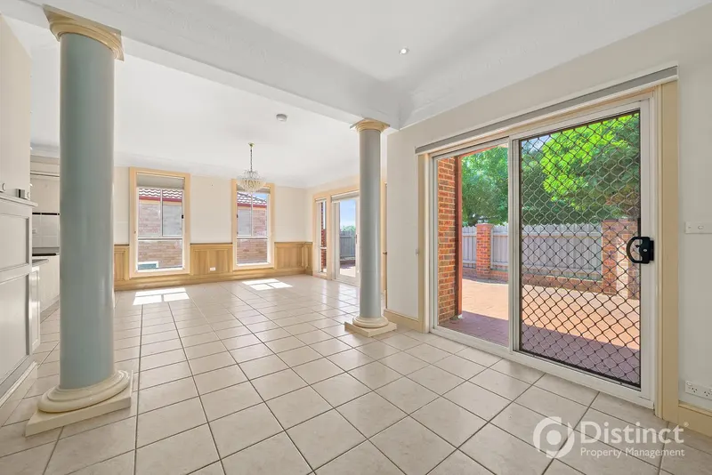 2 Quinlivan Crescent, Dunlop, photo 7