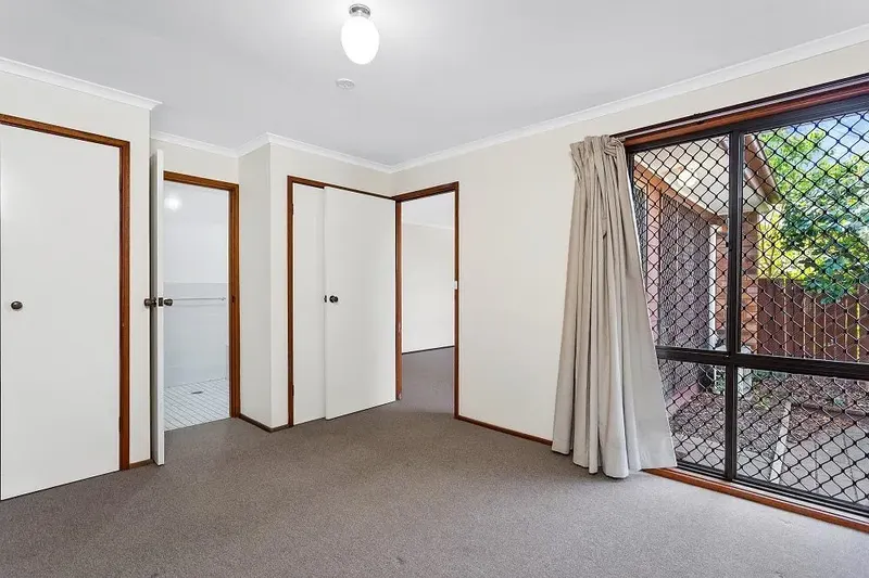 18 Flecker Place, Florey, photo 10