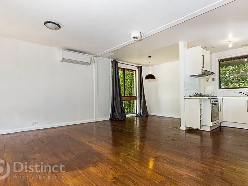 10 Broad Place, Kambah, photo 3