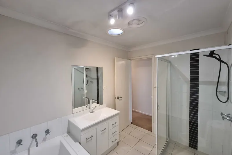 13 Hilda Kincaid Crescent, Macgregor, photo 9