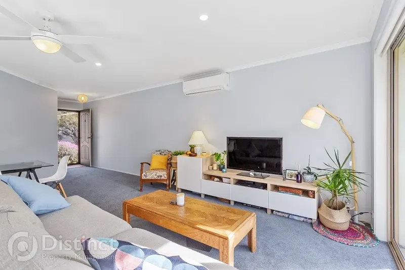 3/6 Kemsley Place, Pearce, photo 3
