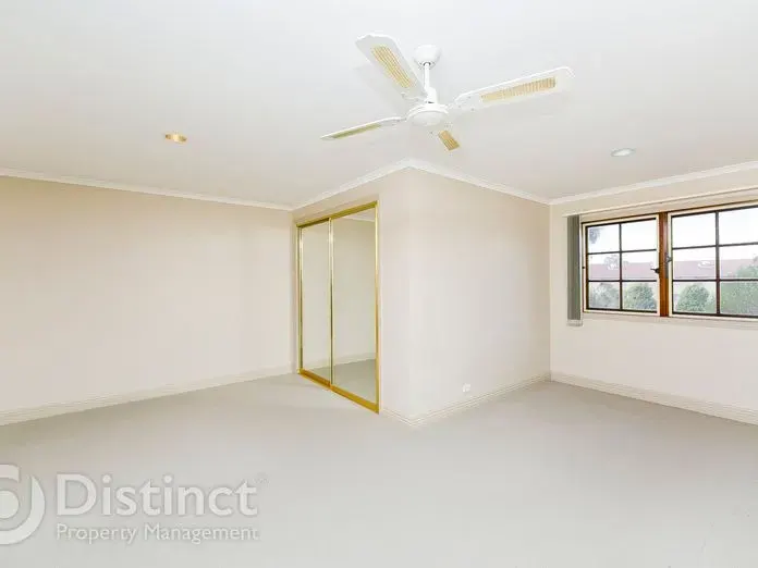 103/13-15 Sturt Avenue, Griffith, photo 5