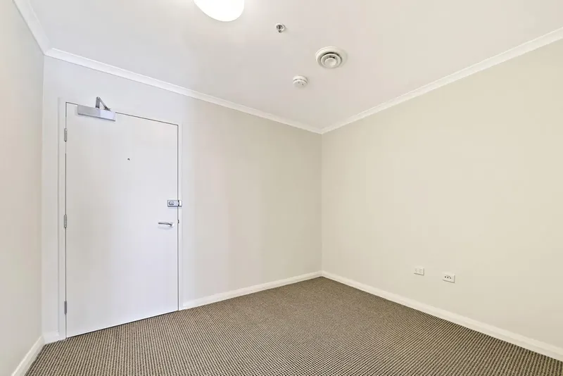 608/2 Akuna Street, City, photo 7