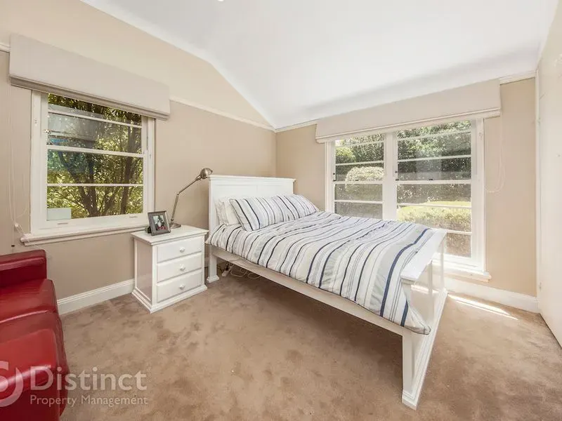 23 Favenc Circle, Griffith, photo 8