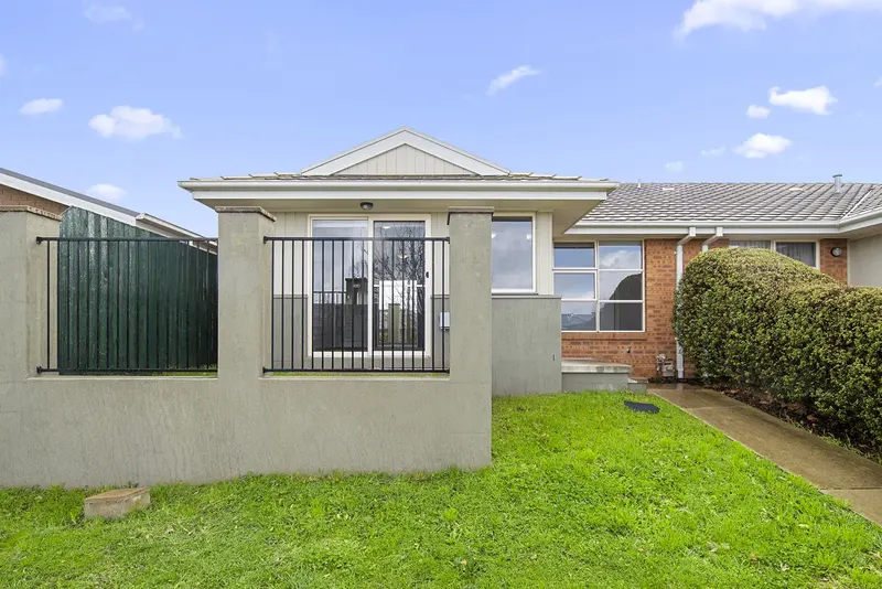 120 Burrumarra Avenue, Ngunnawal, photo 10