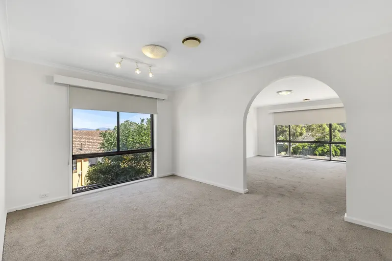 31 Carr Crescent, Wanniassa, photo 7