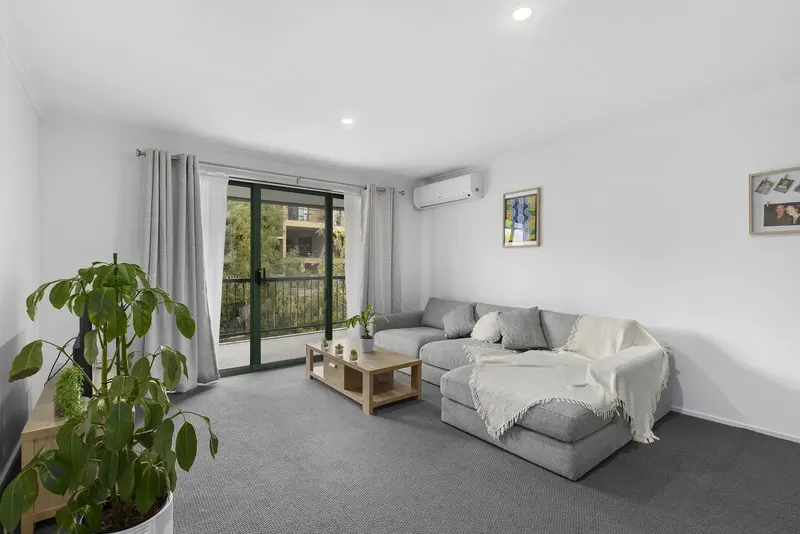 97/10 Eyre Street, Griffith, photo 4