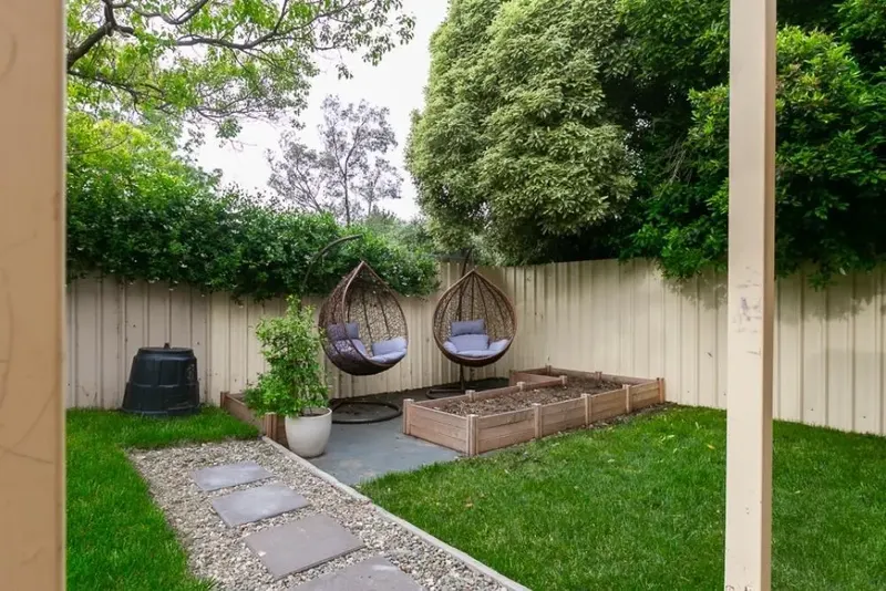 6 Moorehead Place, Latham, photo 18