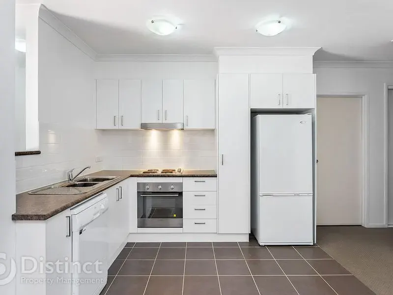 28 Constance Stone Street, Macgregor, photo 4