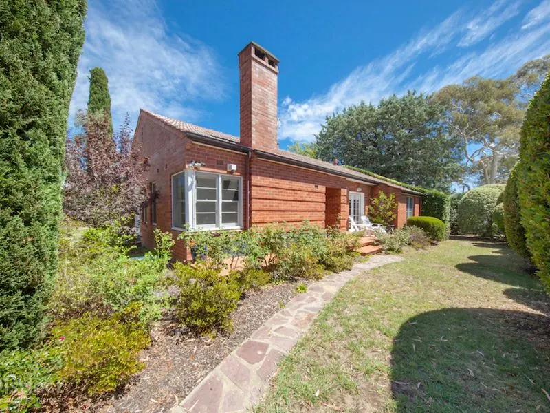 23 Favenc Circle, Griffith, photo 1
