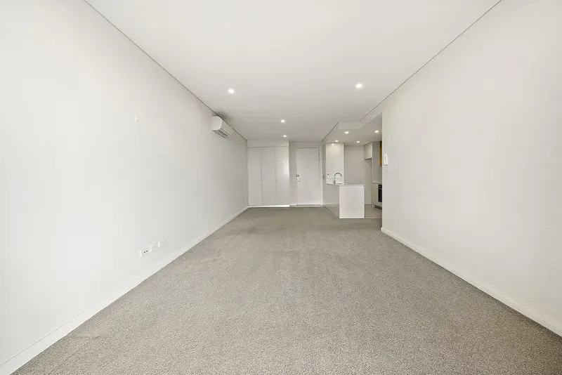 131/32 Blackall Street, Barton, photo 6