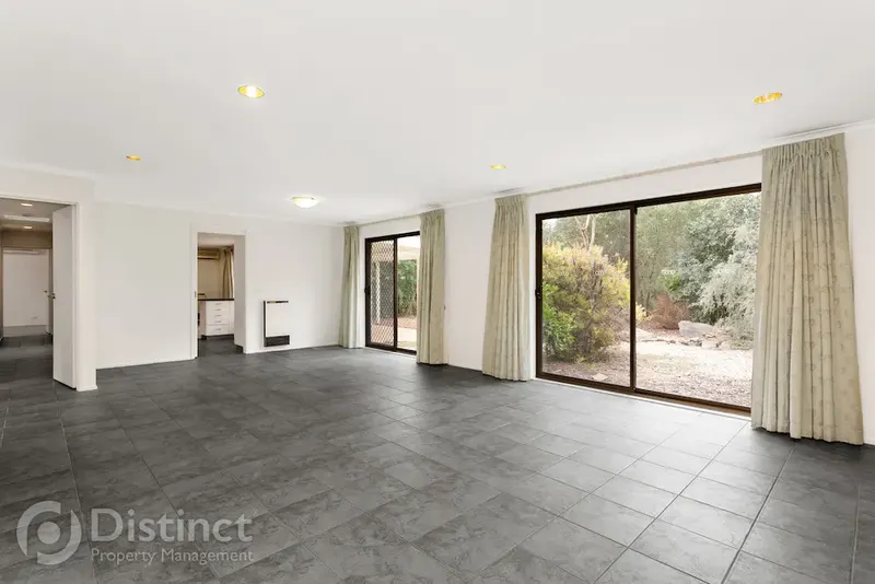 13 Farrelly Close, Oxley, photo 6