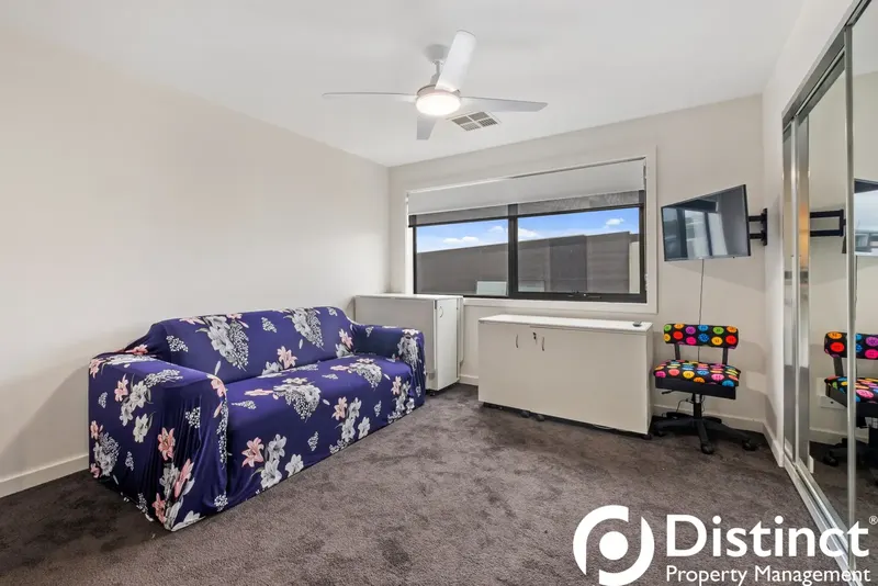 93/1 Rowland Rees Crescent, Greenway, photo 3