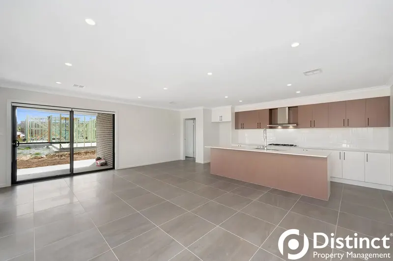 56 Zealie Bend, Googong, photo 6