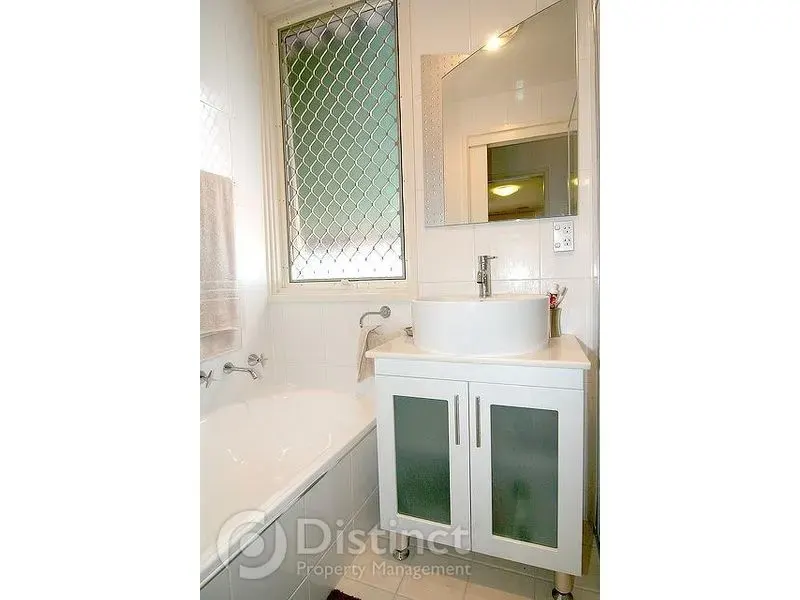 8 Cordia Place, Rivett, photo 2