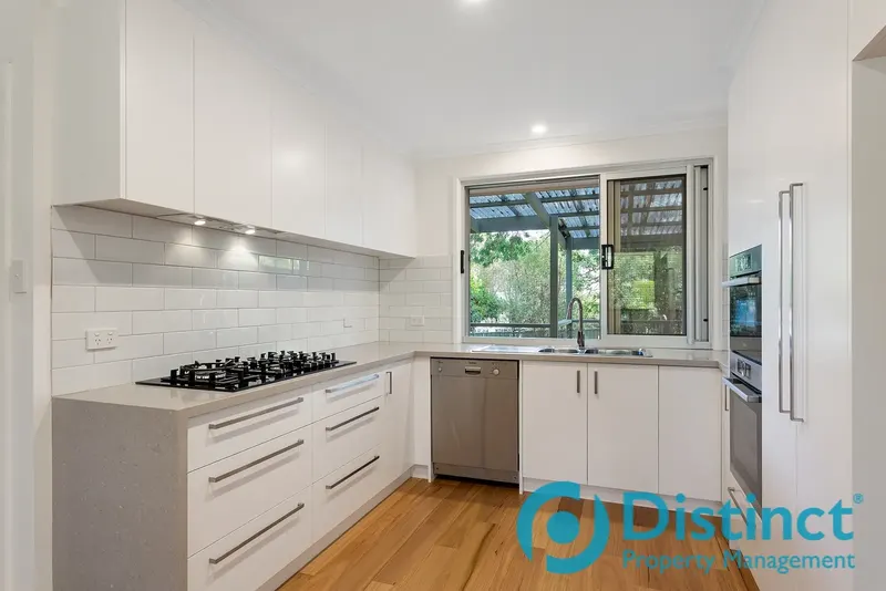 42 Mockridge Crescent, Holt, photo 2