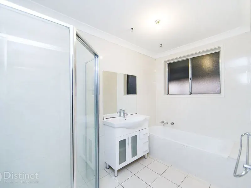 14 Backhouse Street, Latham, photo 6