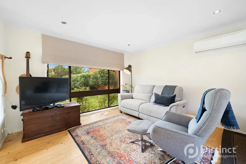 10 Montagu Place, Evatt, photo 7