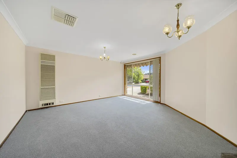 20 Gabriel Avenue, Jerrabomberra, photo 4