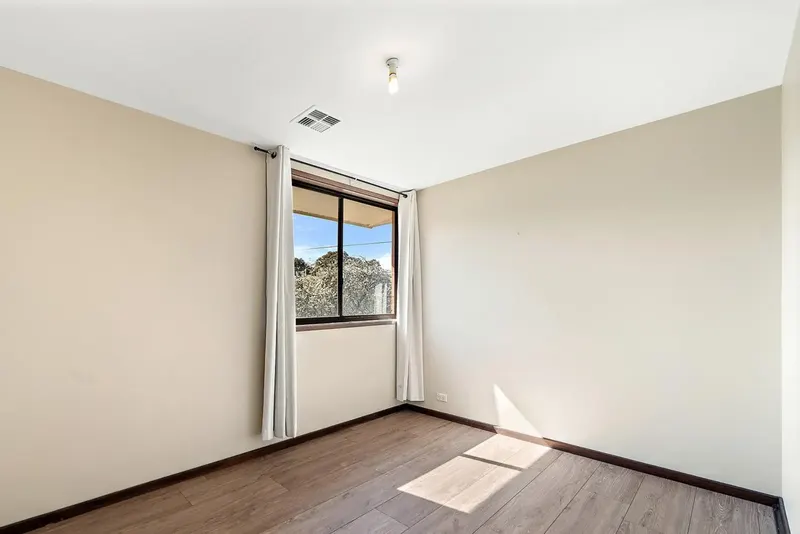 4 Cumbrae Place, Kambah, photo 8