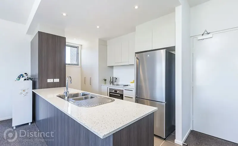41/121 Easty Street, Phillip, photo 2